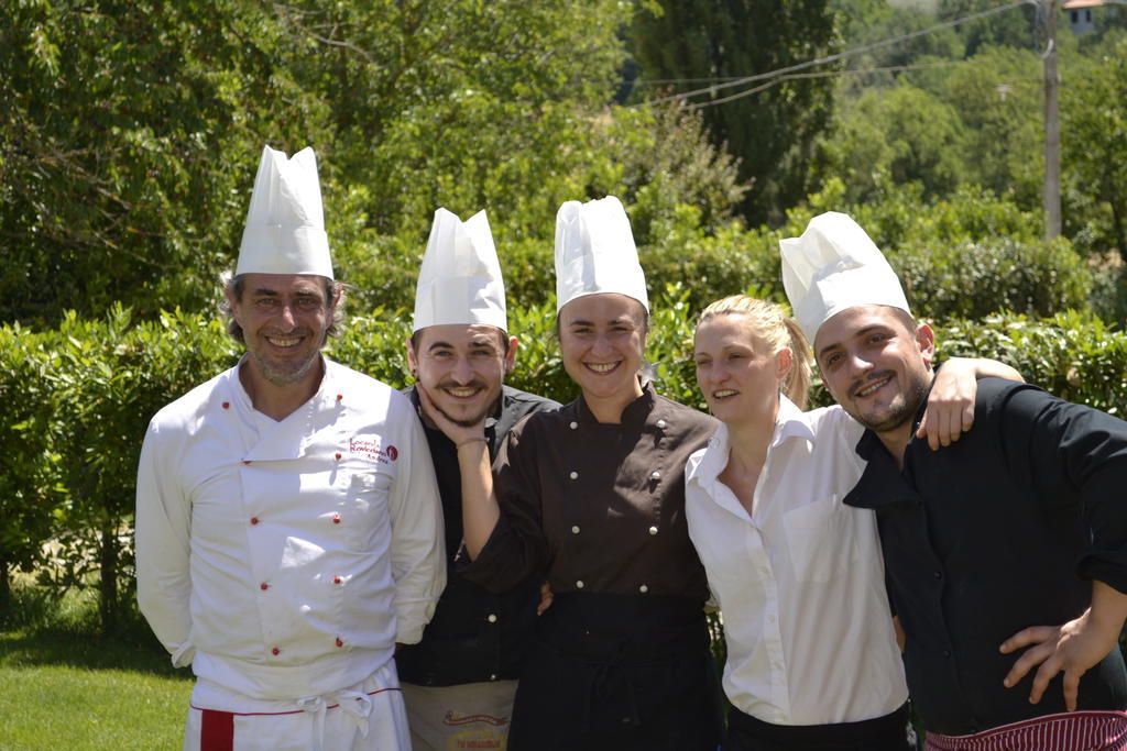 Locanda Rovicciano Guest House Castel Ritaldi Exterior photo