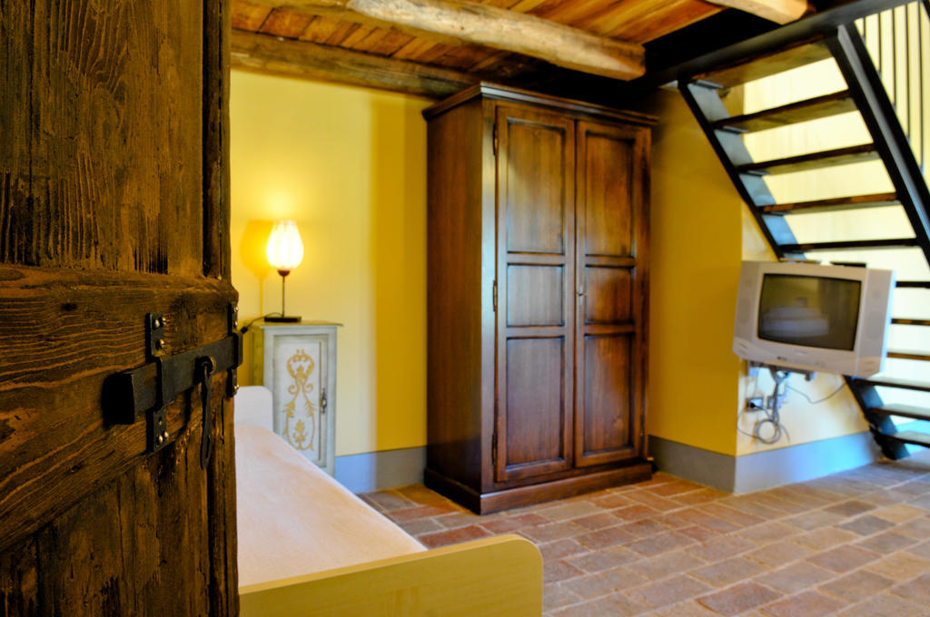 Locanda Rovicciano Guest House Castel Ritaldi Room photo